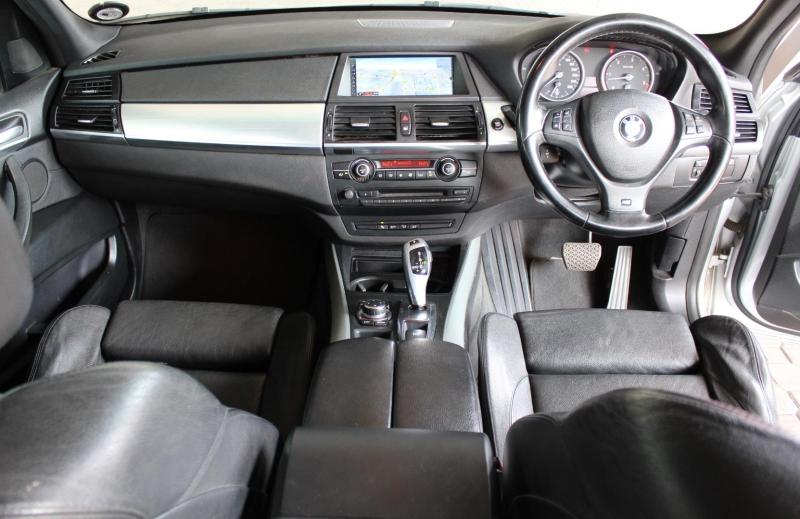 0VJwTRMpJ3_Crop800x600