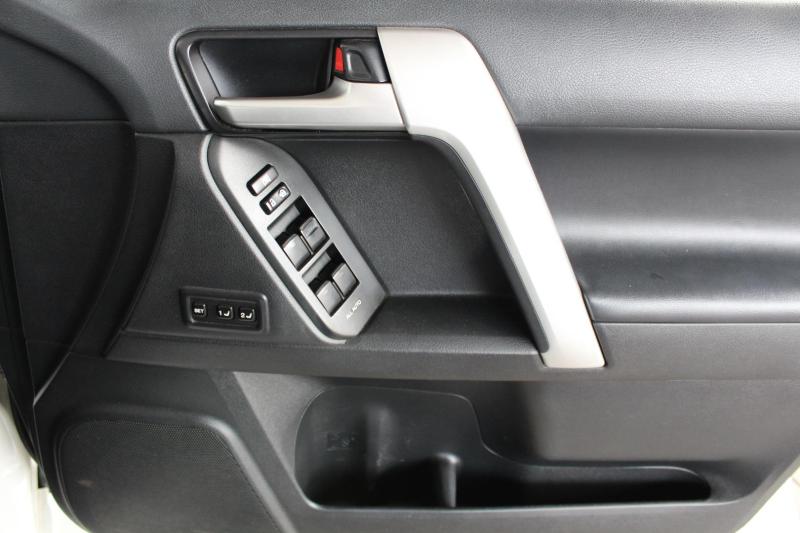 3e268YuStG_Crop800x600