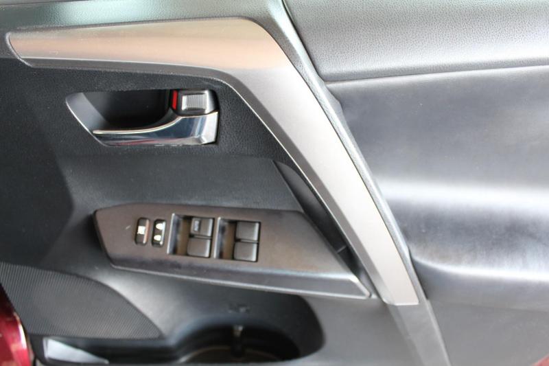 5Uu5g4OP18_Crop800x600