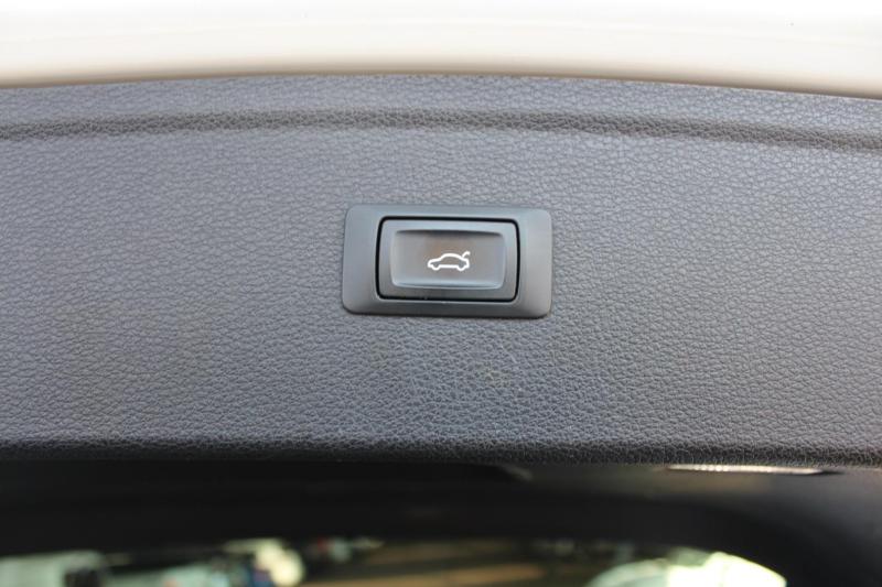 6MA30Vo6iv_Crop800x600