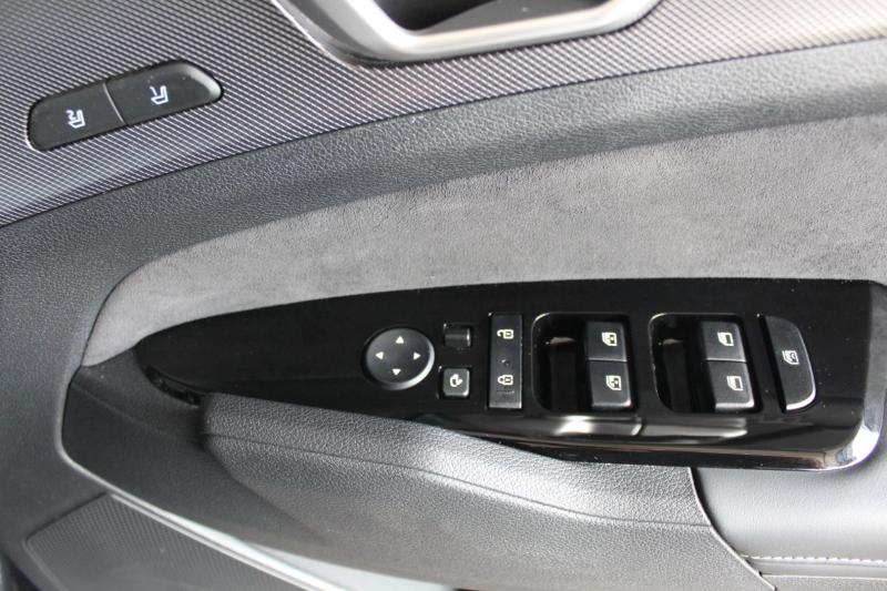 8QL1cxJZCU_Crop800x600