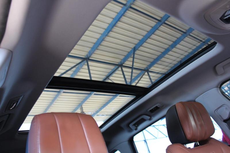 96OUvP3WBF_Crop800x600