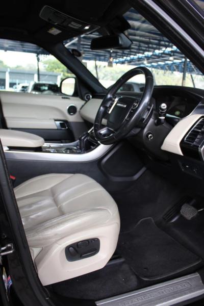 BSl9iV4CfD_Crop800x600