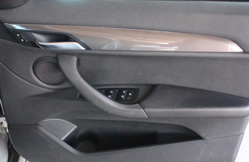 EGBNTg3sYL_Crop800x600