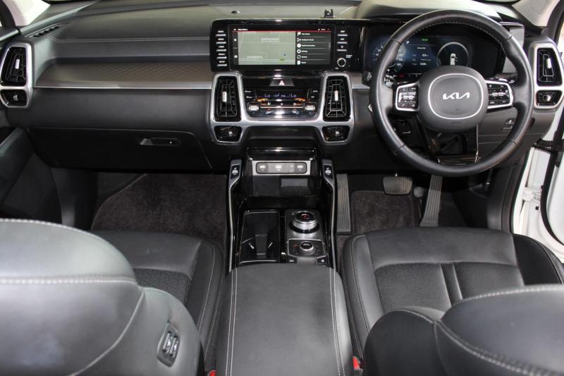 FgfWHFIuhZ_Crop800x600