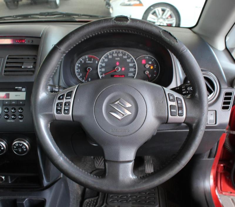 G6q0SQ7XAf_Crop800x600