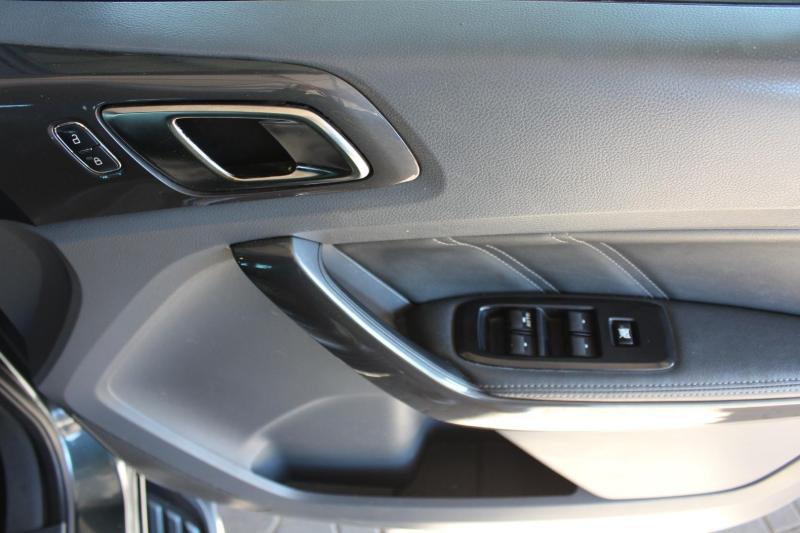 JhfSlZfQcH_Crop800x600