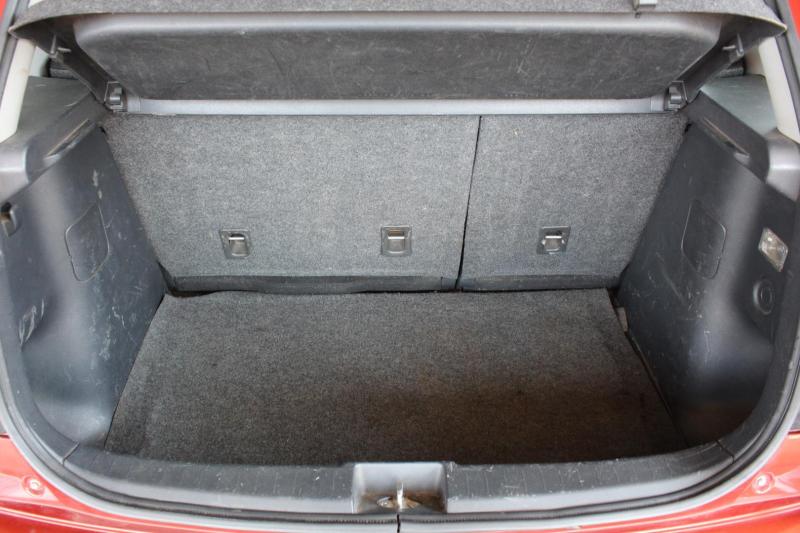 KLxu0AmvNr_Crop800x600