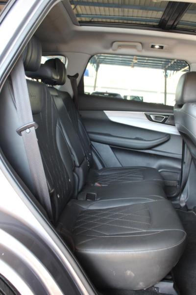 NC2N6b0rh7_Crop800x600