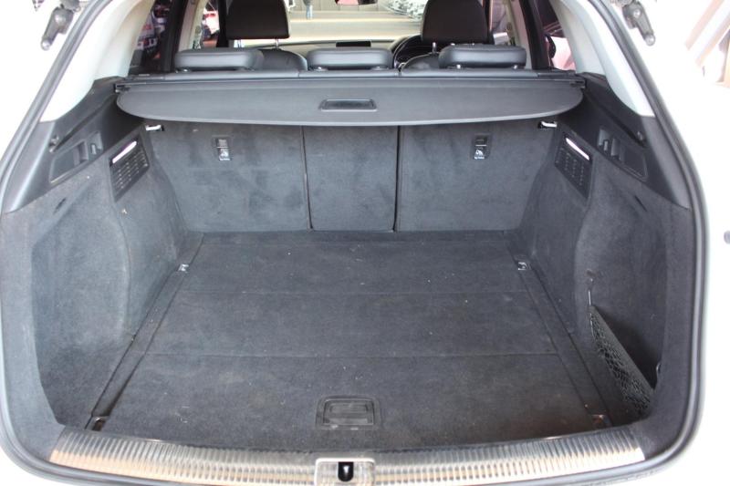 OQEOj8Mw0Y_Crop800x600