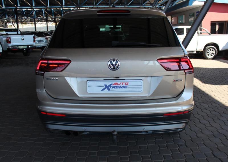 PKcibKegKJ_Crop800x600