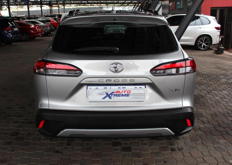 Rz64C9XgFw_Crop800x600