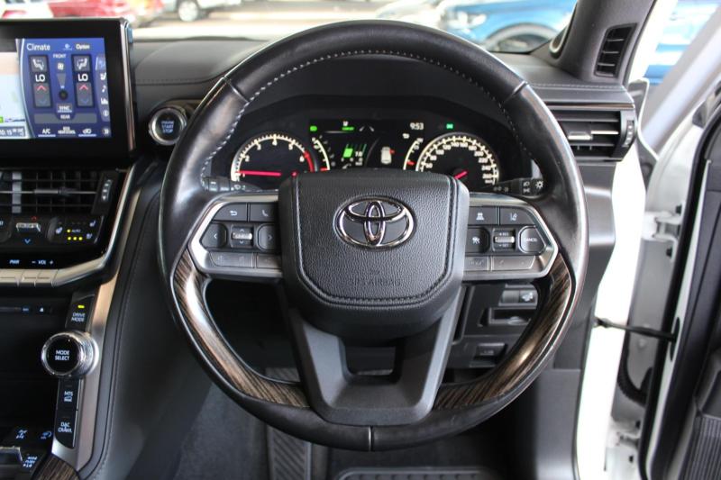 TmVIchiayI_Crop800x600