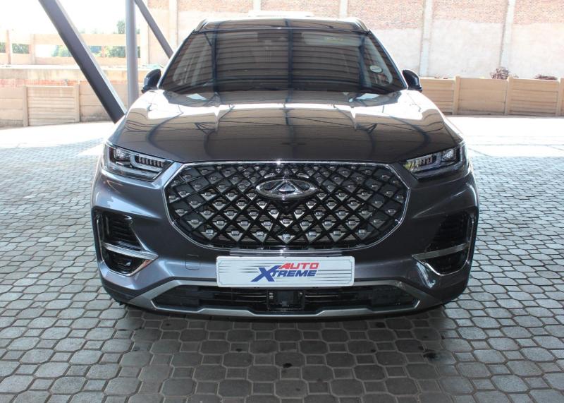 VrUG3Qj1GR_Crop800x600