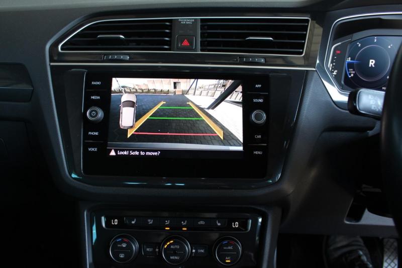 WbzlKKDc3v_Crop800x600