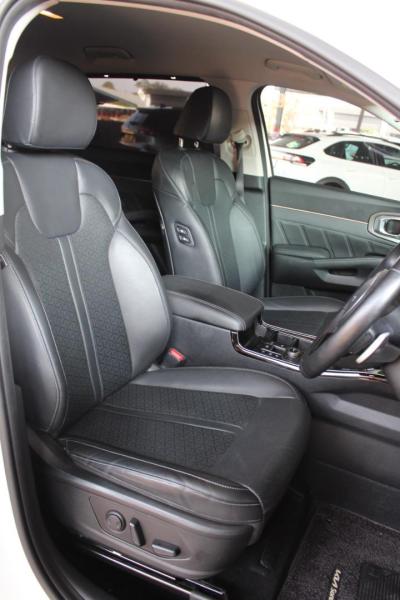 bX18TcECB5_Crop800x600