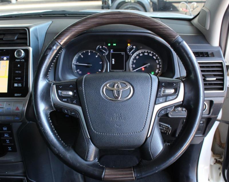 fNm41iZI0Q_Crop800x600