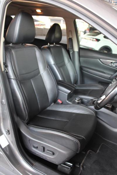 gxyq8dKdUb_Crop800x600