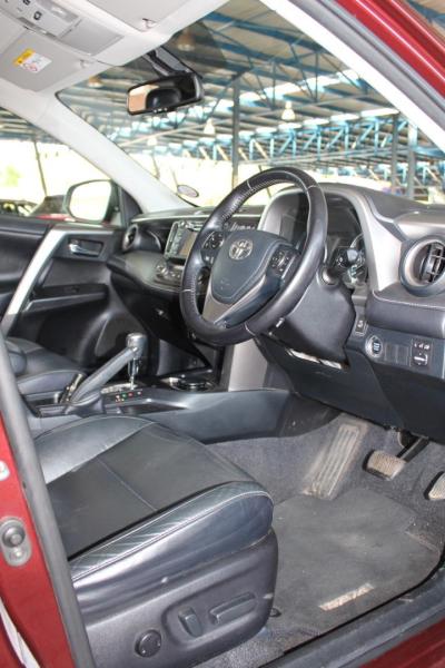 kg19GxQTpN_Crop800x600