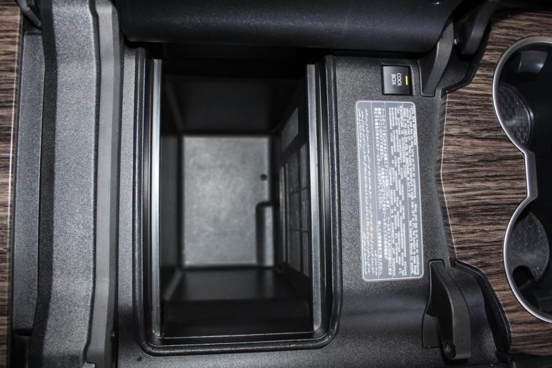 lwTX8mVZB5_Crop800x600