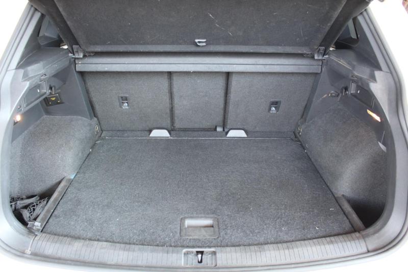 o4XafQmC9o_Crop800x600