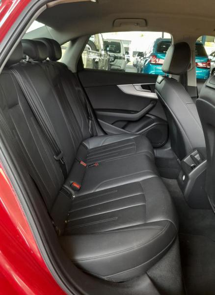 os6hL6gYT4_Crop800x600