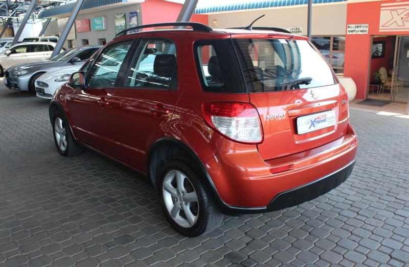 osZPIKNiBl_Crop800x600