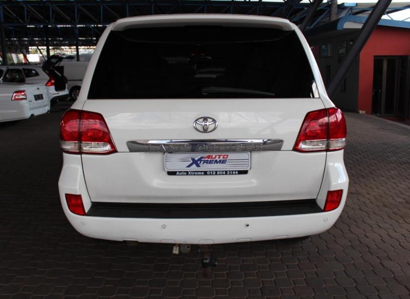 pKvTcJVRIt_Crop800x600