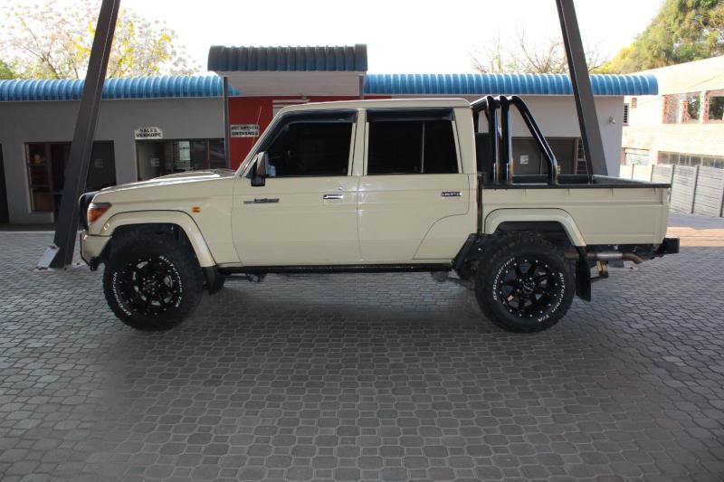 pL98yiVz1f_Crop800x600