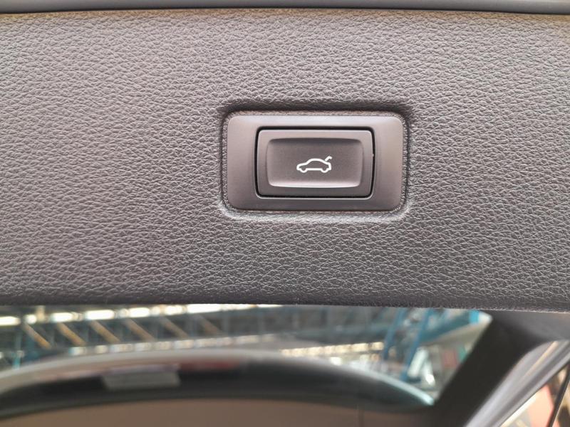 phwfMKM2jb_Crop800x600