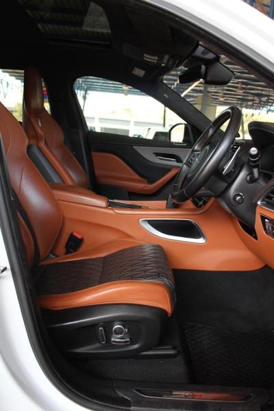 t05S5XLQ2d_Crop800x600