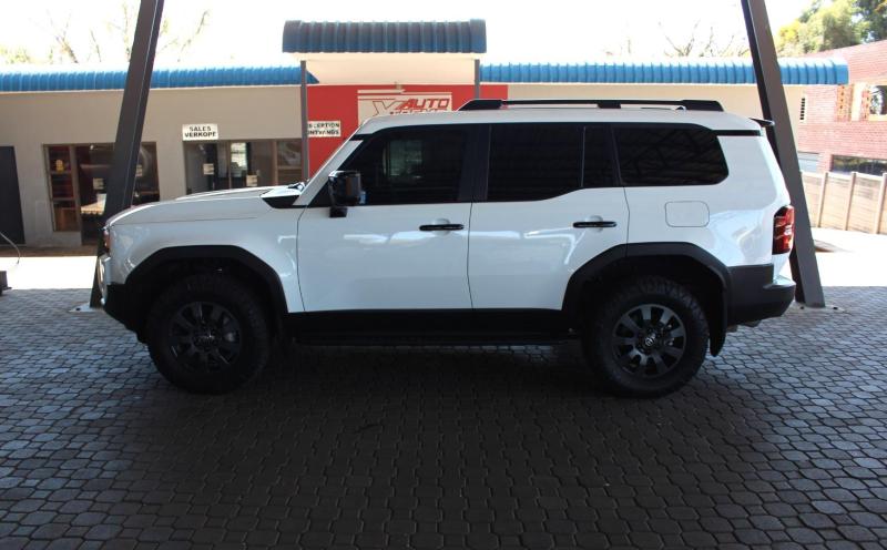 vVrFbViqYn_Crop800x600