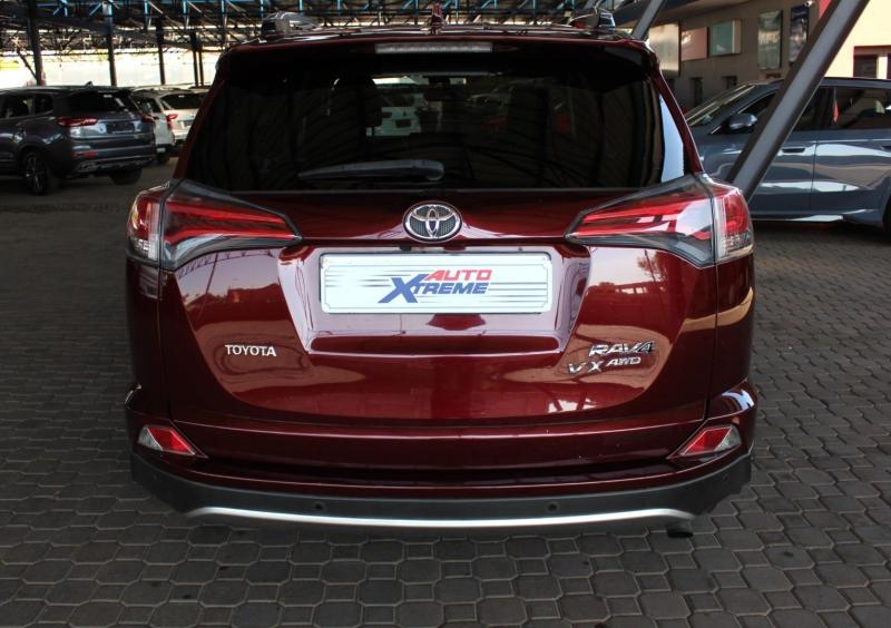 ytcOi6TlVx_Crop800x600