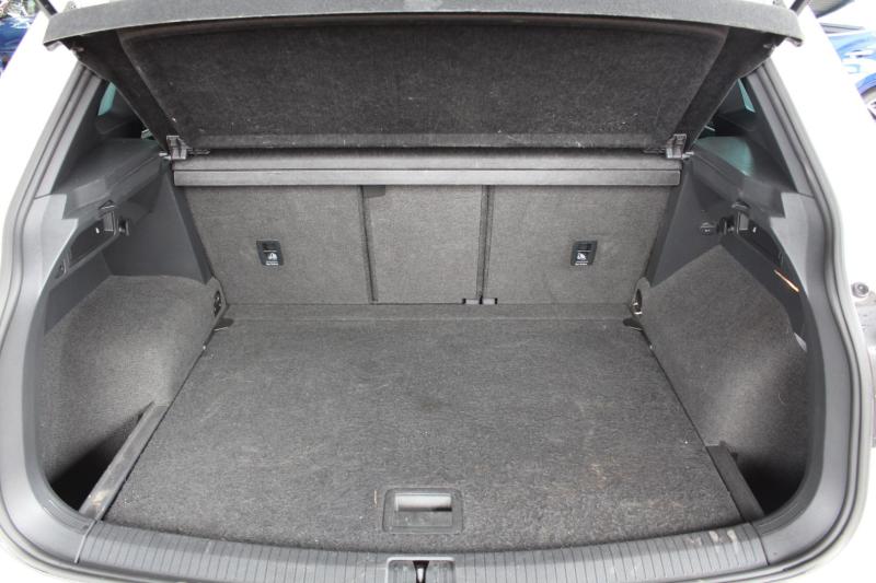 2Nb0CWnyqm_Crop800x600