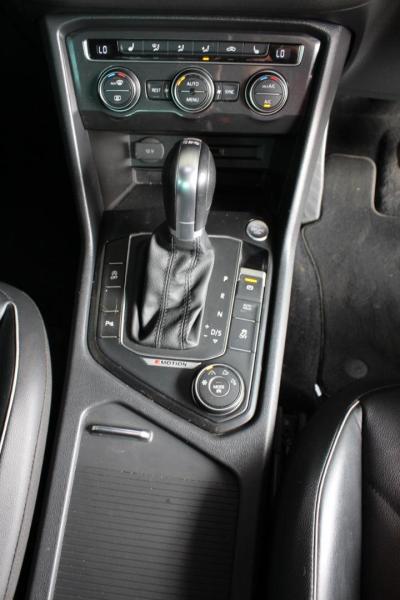 7zAonIOmIA_Crop800x600