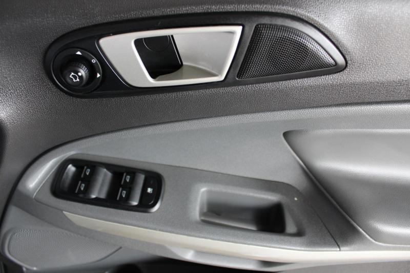 Nu4EGGsu0t_Crop800x600