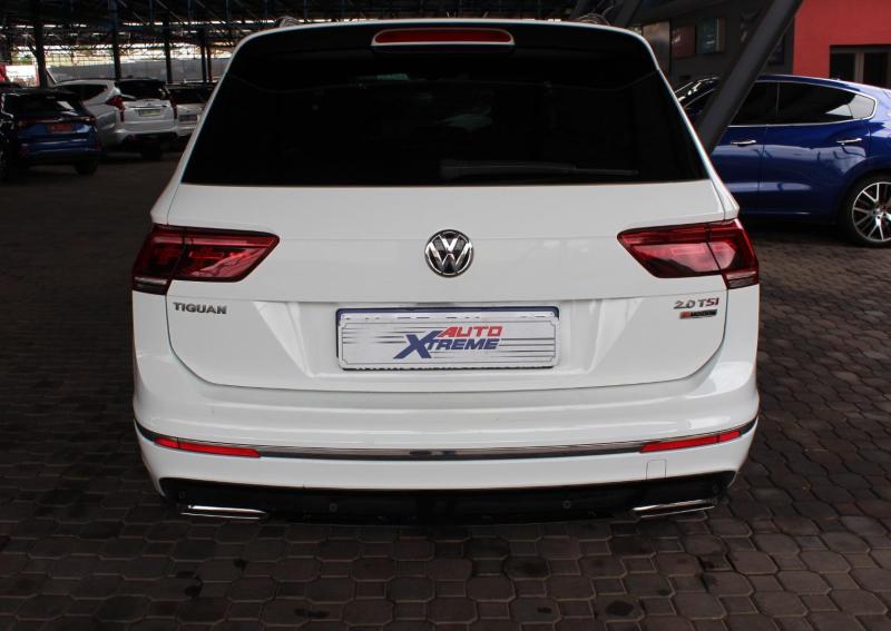 ZL4o7HDgY2_Crop800x600