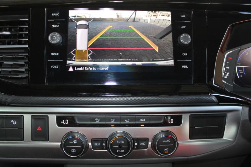 diL8CaxG21_Crop800x600