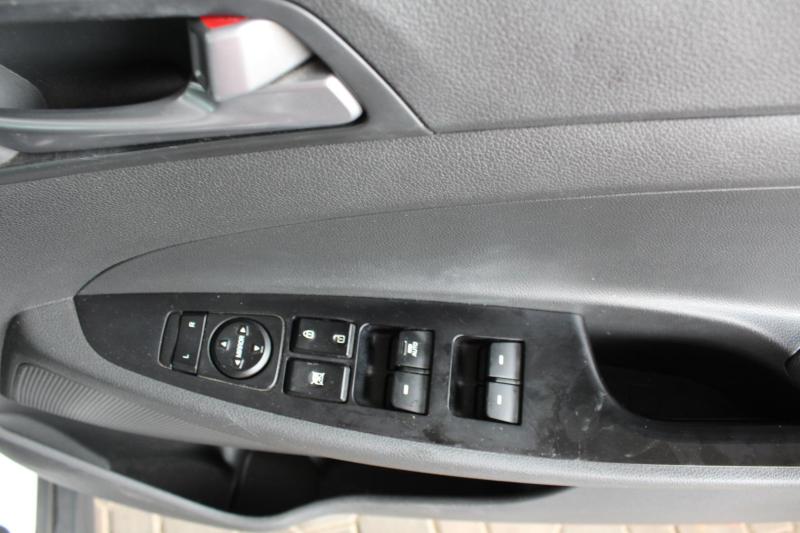 mX1YDYi3nJ_Crop800x600