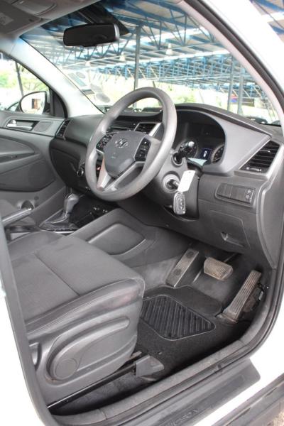 mYWuQdeo4W_Crop800x600