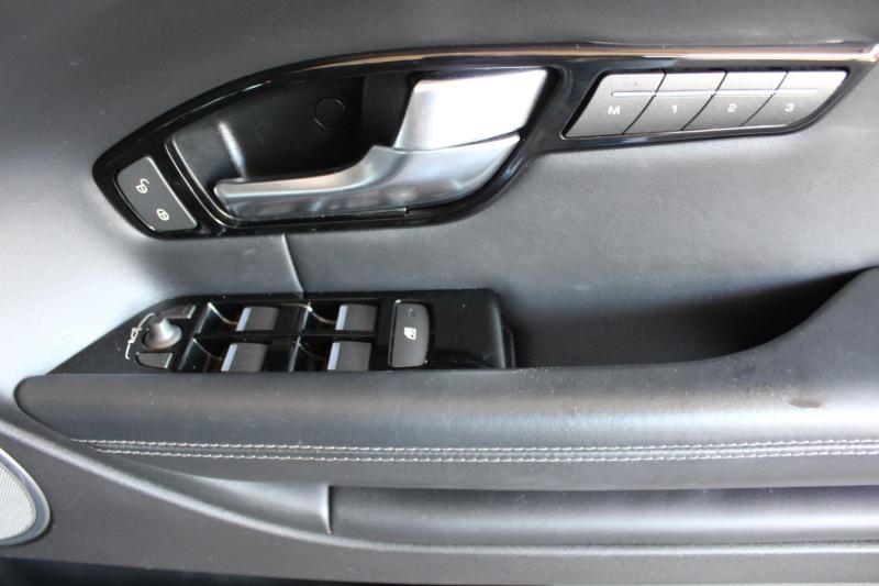 2NjP4Jbp6B_Crop800x600