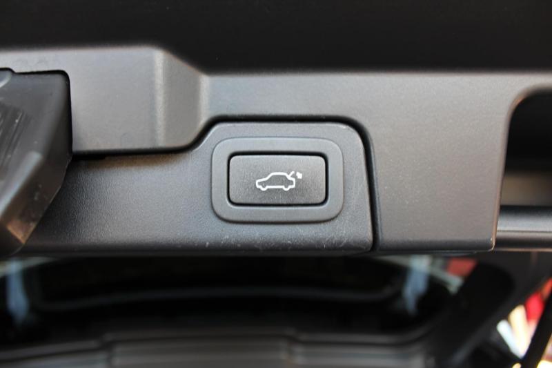 4s2npFykU0_Crop800x600