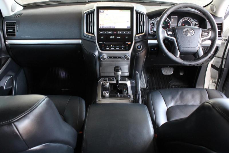 E26EkBWB2v_Crop800x600