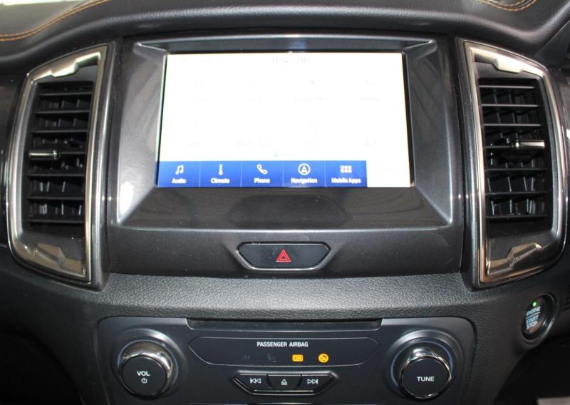 mJN1VX2Ixp_Crop800x600