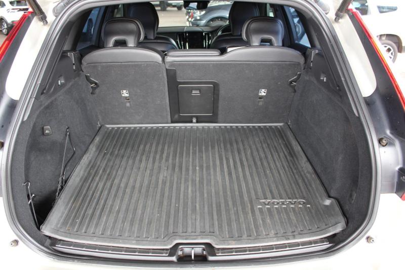 sHB3CEonfN_Crop800x600