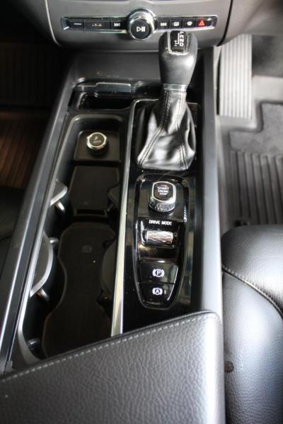 zKsQLbtMmz_Crop800x600