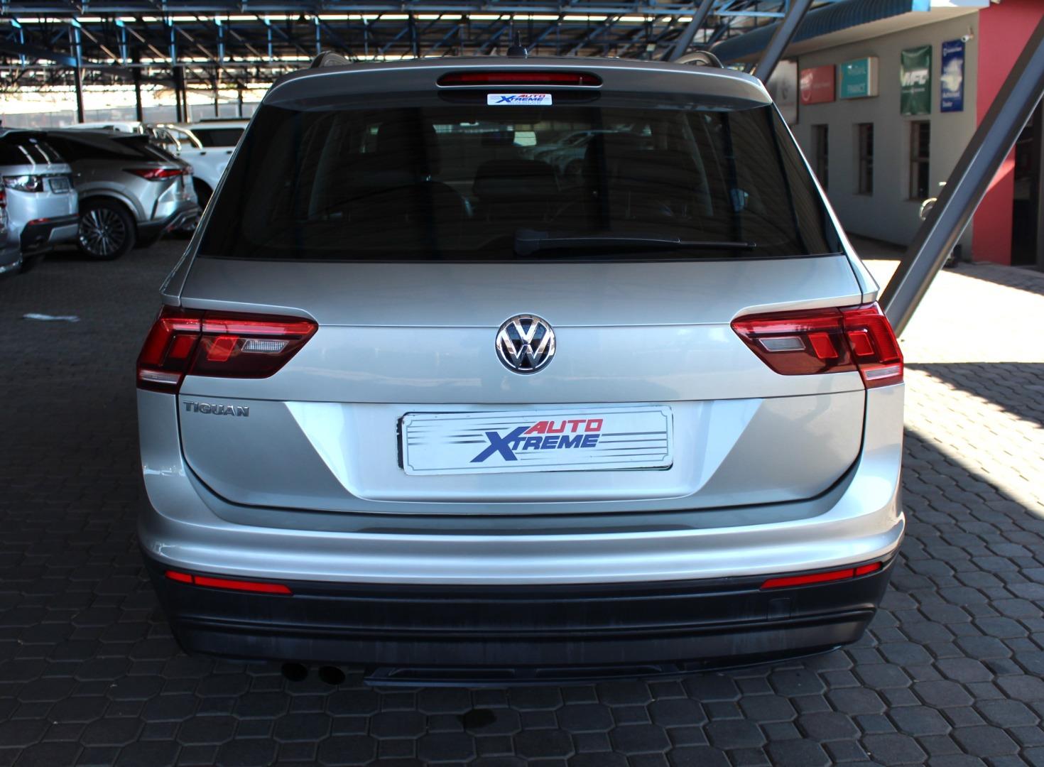 image-60b695f3ad30798cd13d942d64c761c8