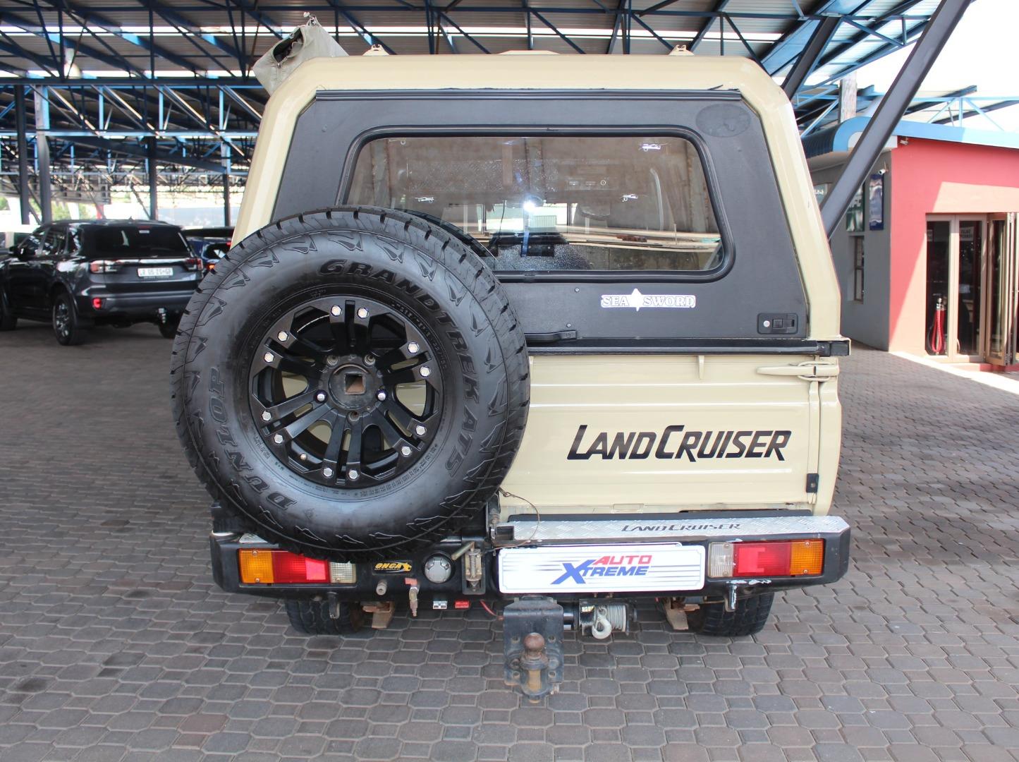 image-b64e93ed0db53611ff6a6e2f631f28f1